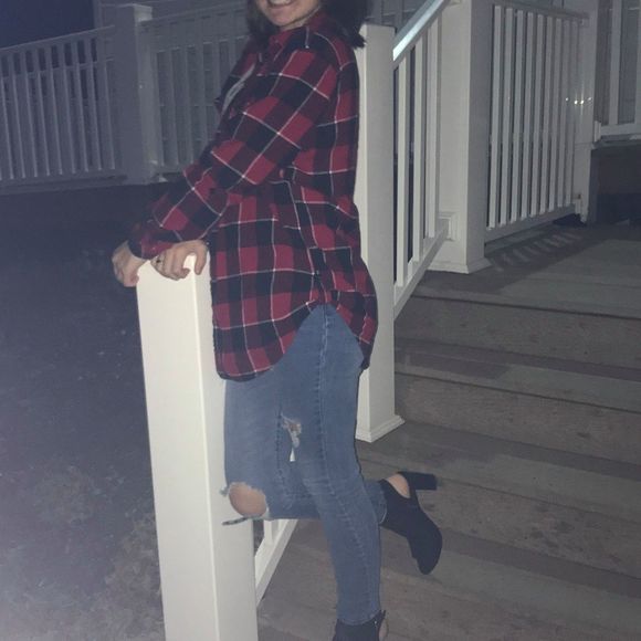 Meet your Posher, Lilly - Picture 3 of 3